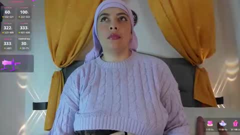 Snapshot of emira199 chatting on September 16, 7:59 pm emira199 online show from September 16, 7:59 pm