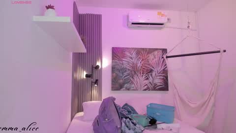 Alice online show from September 17, 12:07 pm