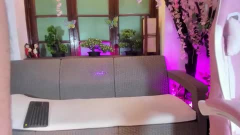 emma_ayala online show from November 14, 7:34 pm