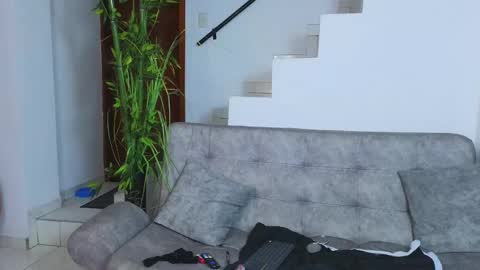 Snapshot of emma_blue_ chatting on March 2, 6:59 am Emma Blue modelo independiente online show from March 2, 6:59 am