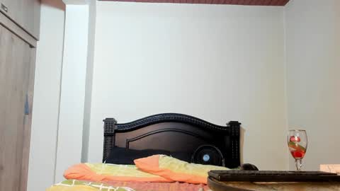 Snapshot of emma_brown777 chatting on January 9, 4:08 am ALBA online show from January 9, 4:08 am