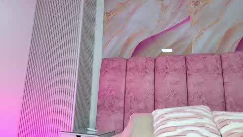 Emma online show from February 5, 3:00 am