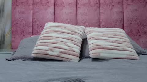 Emma online show from March 30, 3:07 am