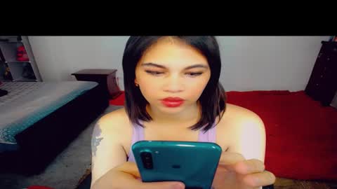 Snapshot of emma_diva chatting on February 14, 9:24 am emma online show from February 14, 9:24 am