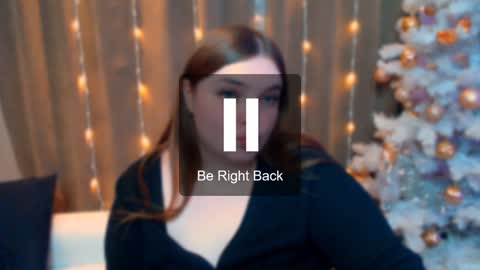 Snapshot of emma_dorn chatting on January 7, 3:12 pm Eva online show from January 7, 3:12 pm