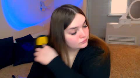 Snapshot of emma_dorn chatting on January 17, 11:17 am Eva online show from January 17, 11:17 am