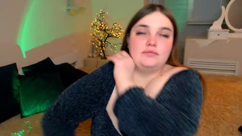 Snapshot of emma_dorn chatting on January 17, 2:18 pm Eva online show from January 17, 2:18 pm