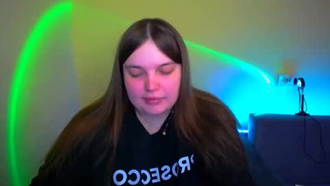 Snapshot of emma_dorn chatting on September 24, 10:51 am Eva online show from September 24, 10:51 am