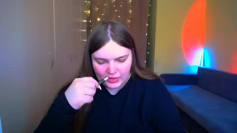 Snapshot of emma_dorn chatting on October 6, 10:02 am Eva online show from October 6, 10:02 am