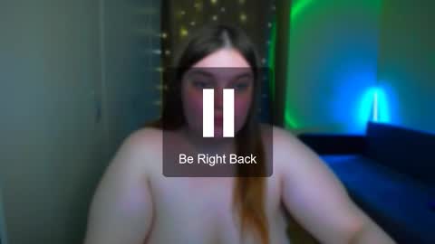 Snapshot of emma_dorn chatting on November 10, 6:45 am Eva online show from November 10, 6:45 am