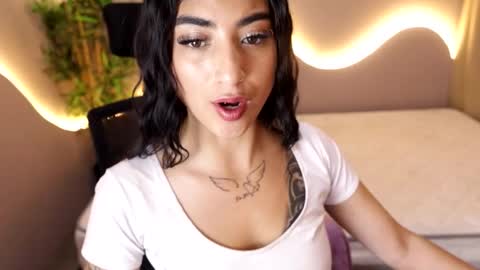 Emma online show from March 14, 10:10 am