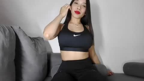 Emma 3 online show from January 22, 2:04 am