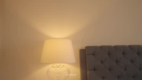 emma_lu1 online show from February 24, 8:40 pm