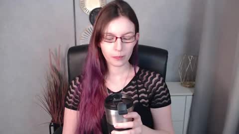 emma online show from January 16, 6:35 am