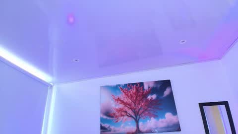 Emma Monserratt online show from November 1, 7:38 pm