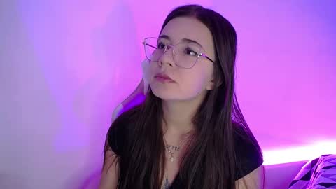 Emma online show from September 11, 12:44 am