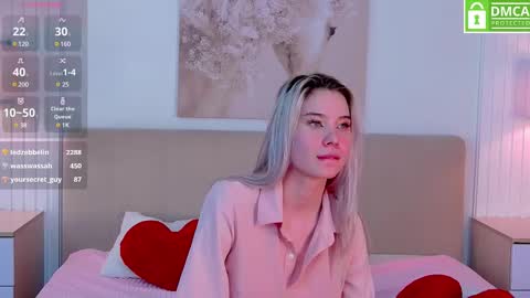 Emma online show from February 25, 1:17 pm