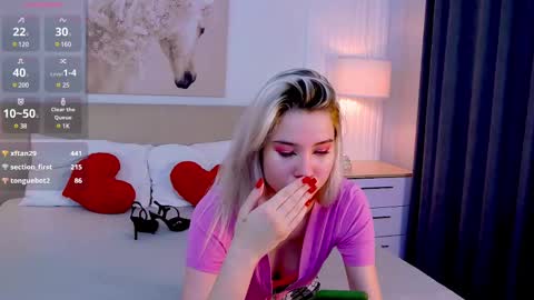 Emma online show from March 3, 7:10 am