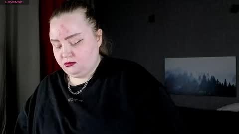 Snapshot of emma_razoom chatting on November 22, 1:15 am Emma Razumovskaya online show from November 22, 1:15 am