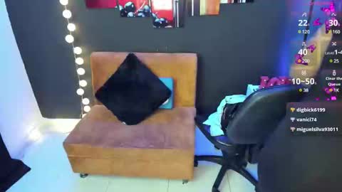 emma online show from February 12, 8:50 pm