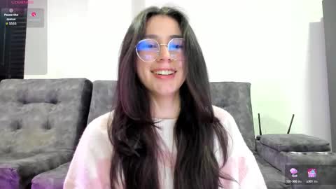 Emma online show from September 26, 2:48 am