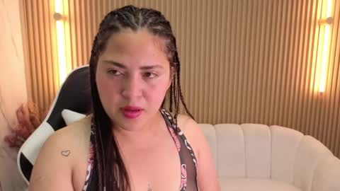 Emma online show from September 15, 1:11 pm