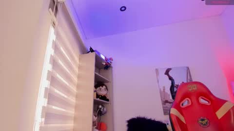 EMMA  online show from January 13, 7:08 pm