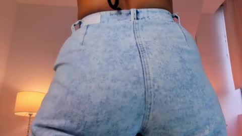 Ema online show from February 15, 11:39 am