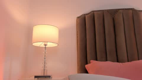 Ema online show from February 19, 3:05 pm