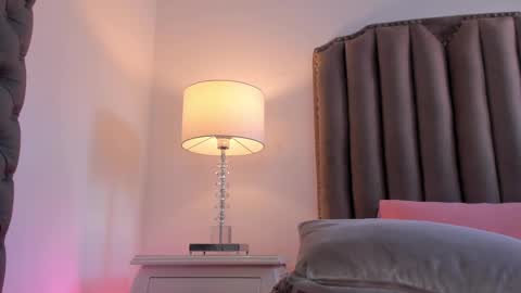 Ema online show from March 8, 3:02 pm