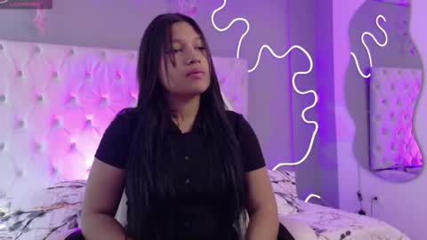 Snapshot of emma_visconti chatting on October 9, 1:09 pm emma_visconti online show from October 9, 1:09 pm