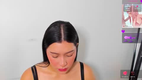   online show from February 20, 11:32 am