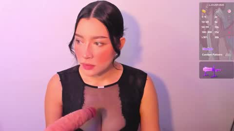   online show from March 4, 11:49 am