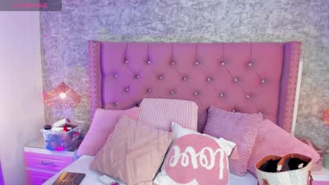 Welcome Im yosein  Your love is my passion activate it with your tips and enjoy with me online show from February 26, 9:03 pm