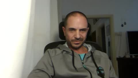 Ariel online show from December 27, 12:23 pm