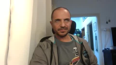 Ariel online show from February 21, 2:06 pm