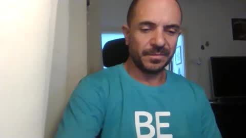 Ariel online show from September 13, 8:52 pm