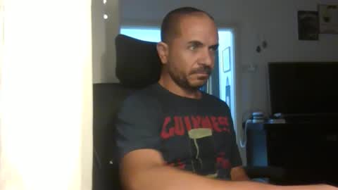 Ariel online show from October 26, 10:25 pm