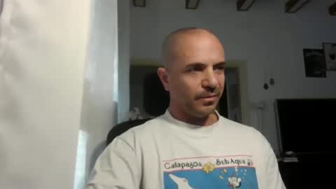 Ariel online show from November 1, 5:09 am