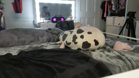 emmagray01 online show from December 14, 12:12 pm