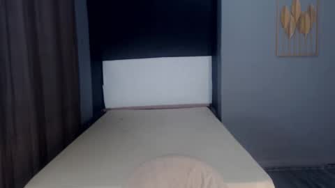 Emma online show from February 20, 2:41 am