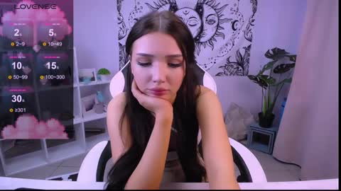 Emma online show from December 6, 6:15 am