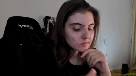 Emma online show from March 7, 8:00 pm