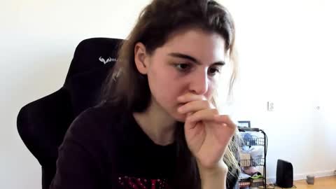 Emma online show from September 11, 9:53 am