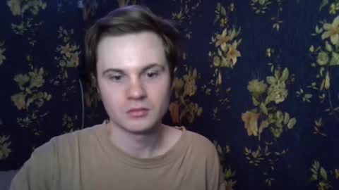 Snapshot of emmanuel_manny chatting on December 5, 9:00 pm emmanuel_manny online show from December 5, 9:00 pm