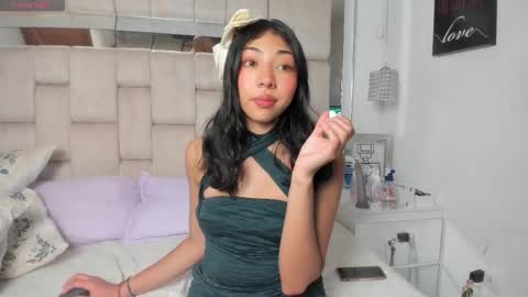 Emma online show from March 19, 6:50 am