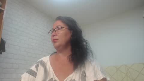 emmasquirt69 online show from September 15, 5:18 am