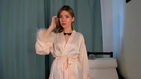 Emma  online show from January 17, 7:35 am