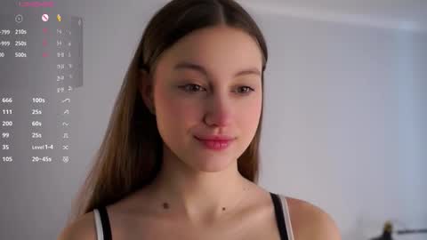 Snapshot of emmiemurray chatting on February 25, 9:08 am Aurora online show from February 25, 9:08 am