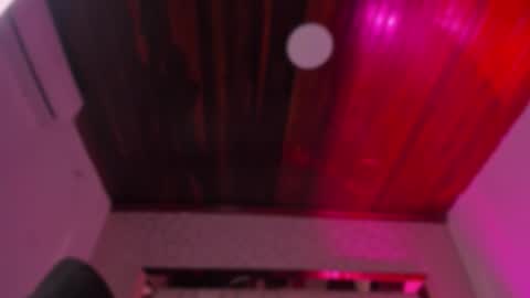    online show from October 29, 11:23 am